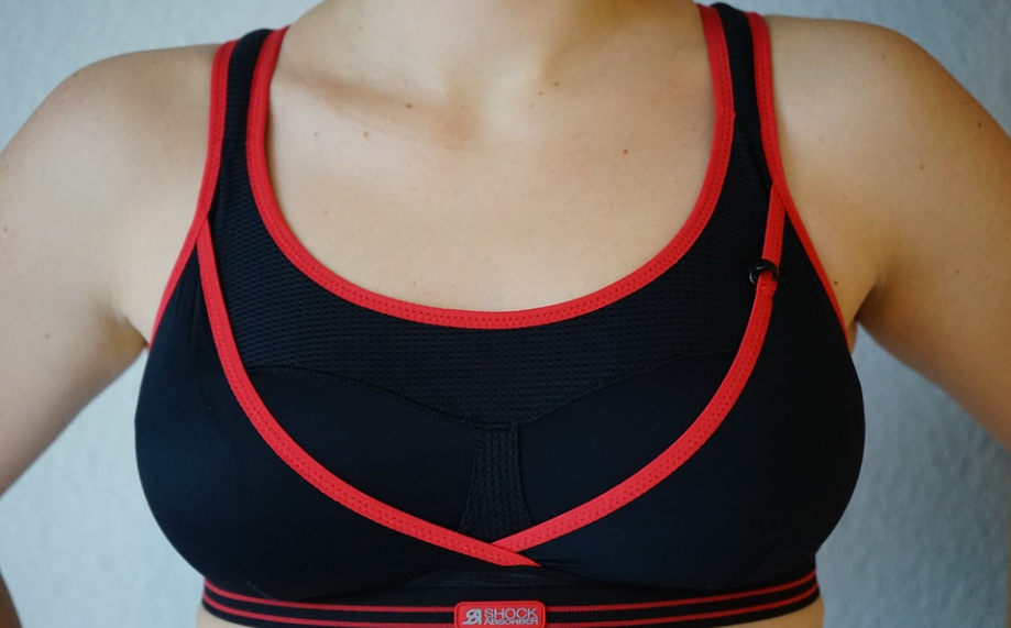 sports bra